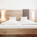Barbara & Aparthotel