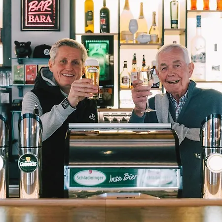 Barbara & 4* 斯拉德明