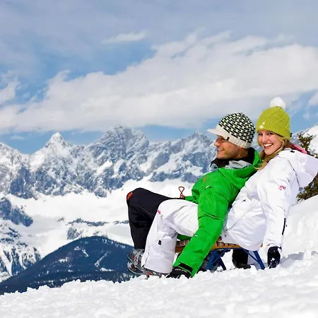Ξενοδοχείο με διαμερίσματα Barbara & Schladming
