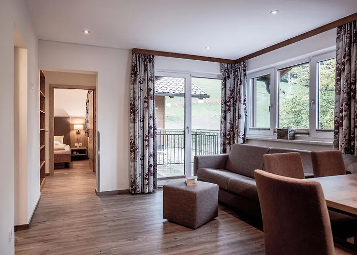 Barbara & Aparthotel 4*